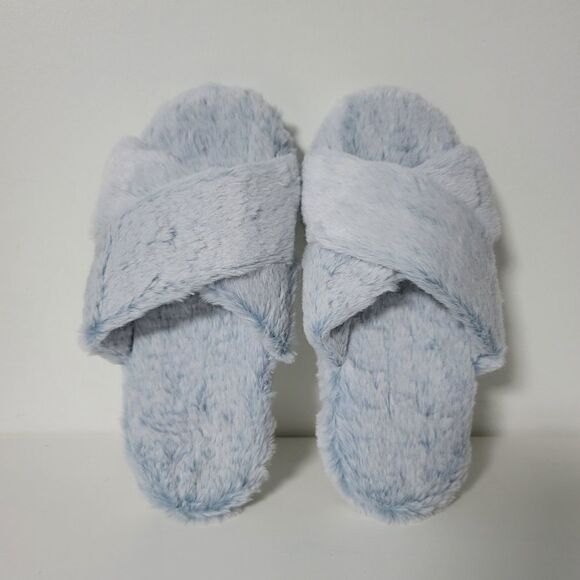 FamiPort crisscross soft cozy fluffy indoor/outdoor slippers - Picture 7 of 12